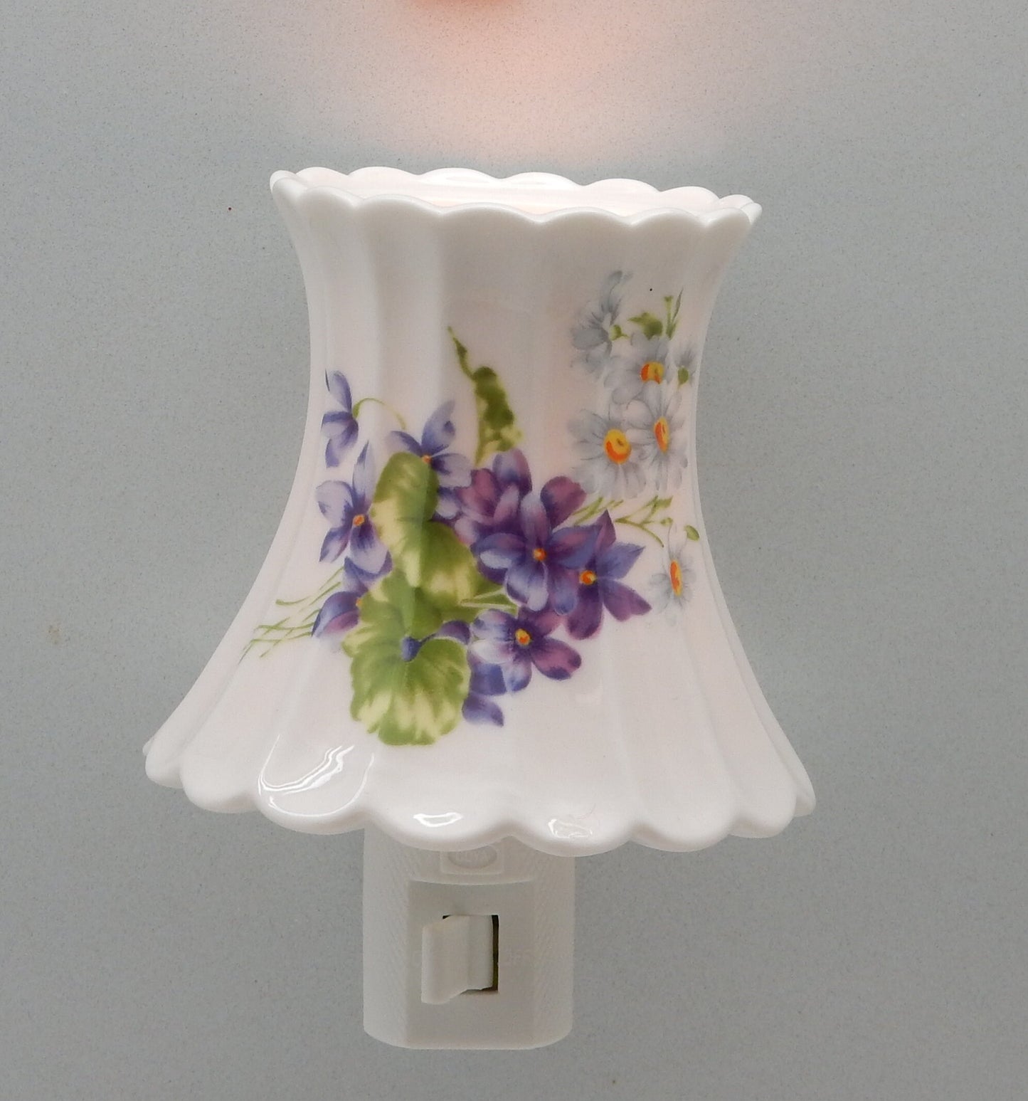 Purple Floral Nightlight and Oil Burner
