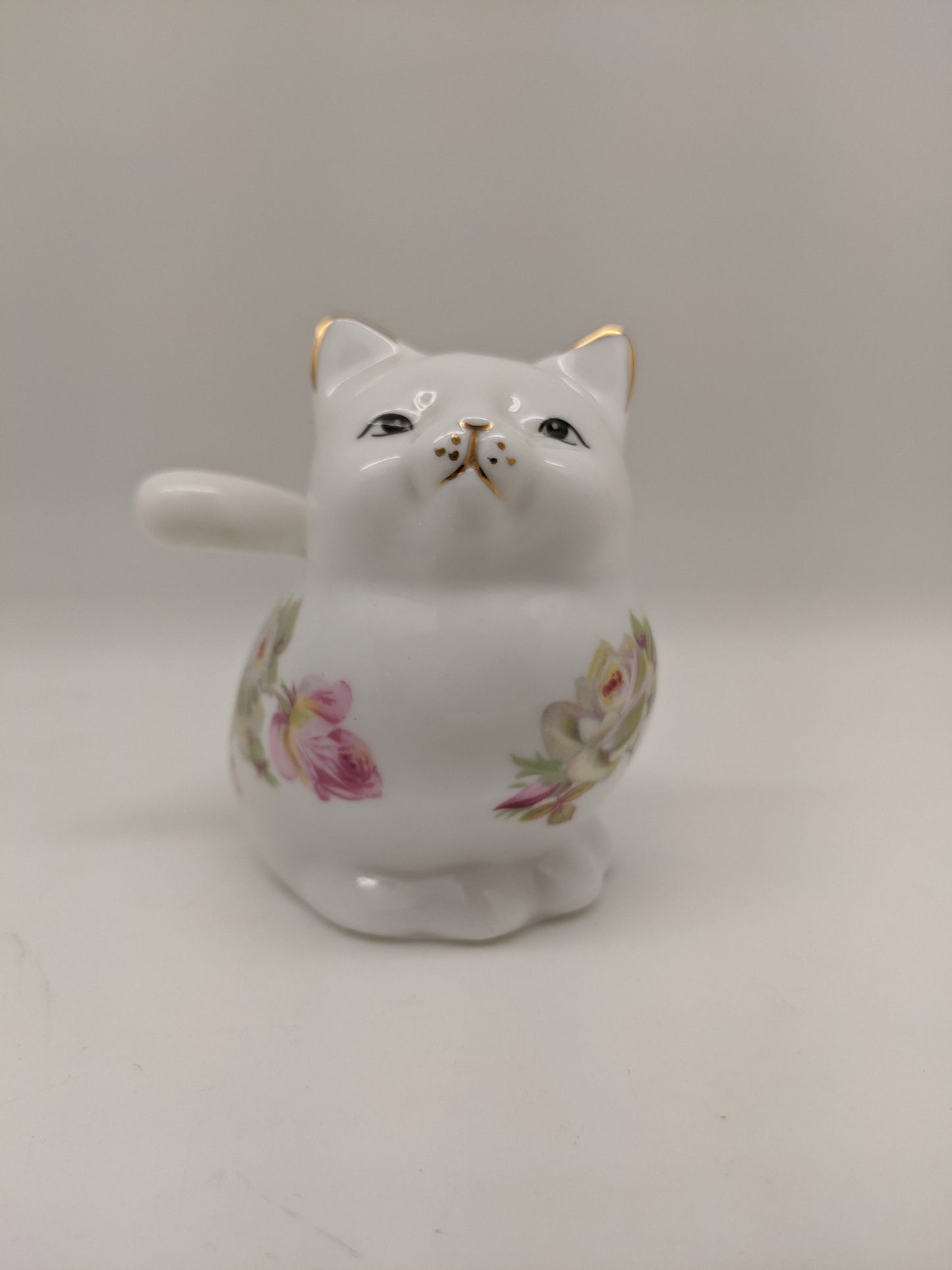 Cat Salt and Pepper Shakers