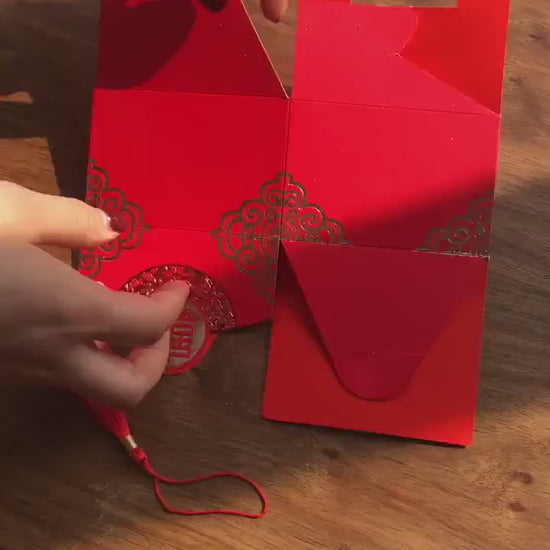 10pcs Double Happiness Traditional Red Wedding Favor Boxes with Tassel(S/M/L size)