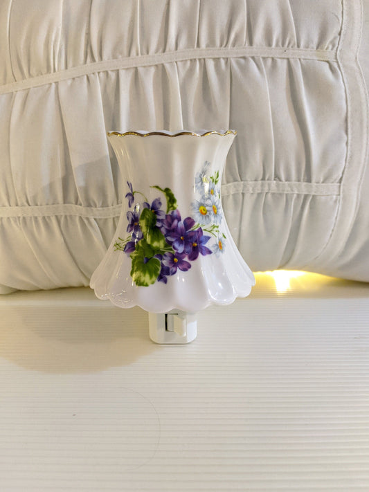 Purple Floral Nightlight and Oil Burner