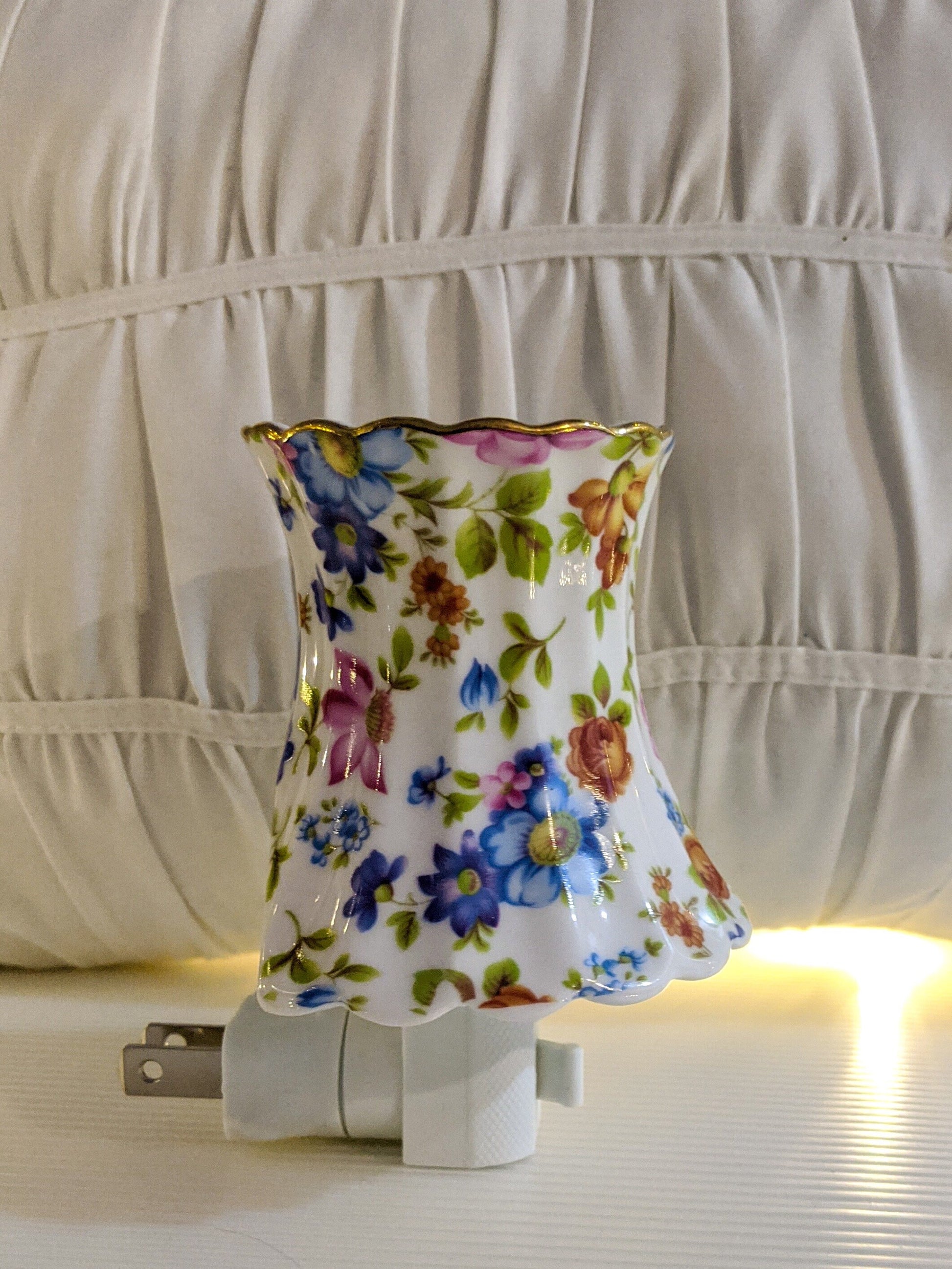 Floral Nightlight and Oil Burner