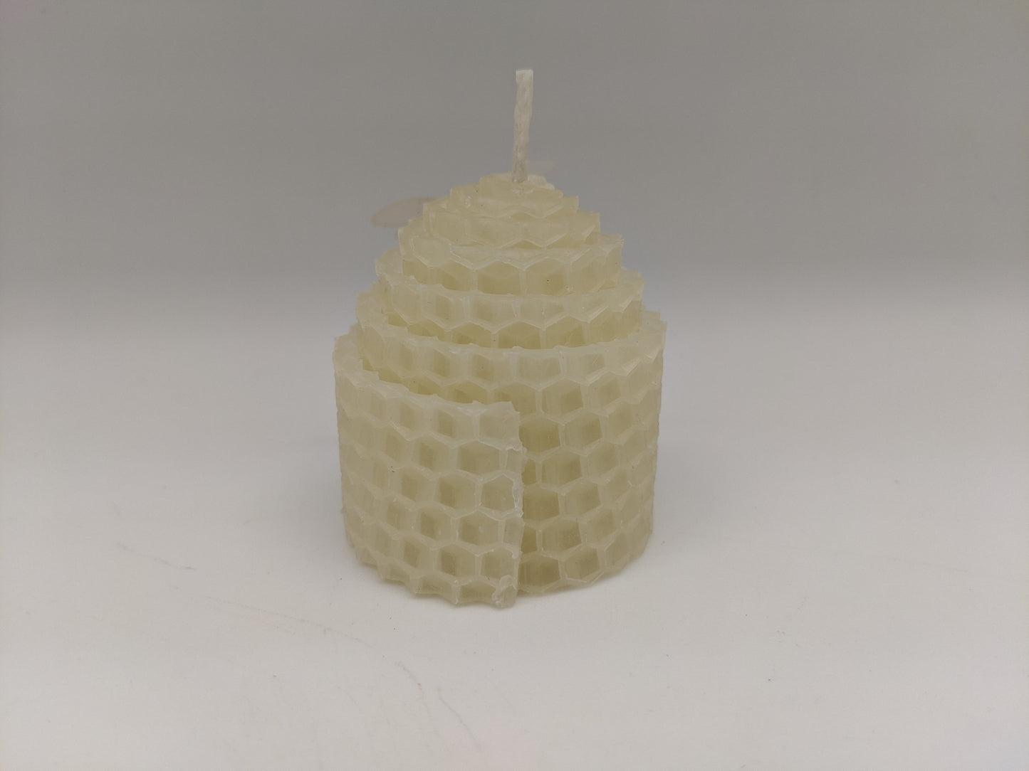 White Pure Beeswax Candles Comb-Shaped (set of 24)