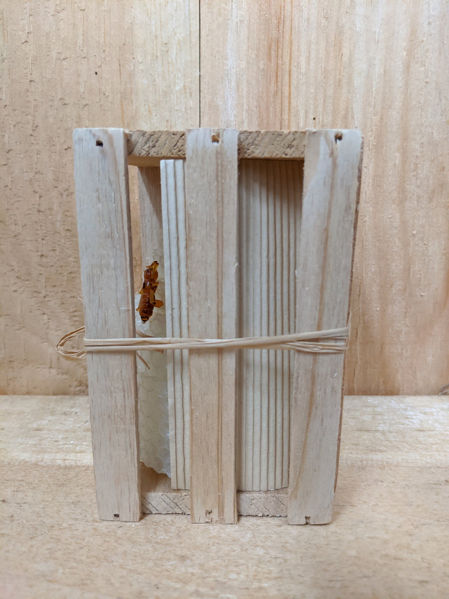 Beeswax Honey Comb (White or Yellow)