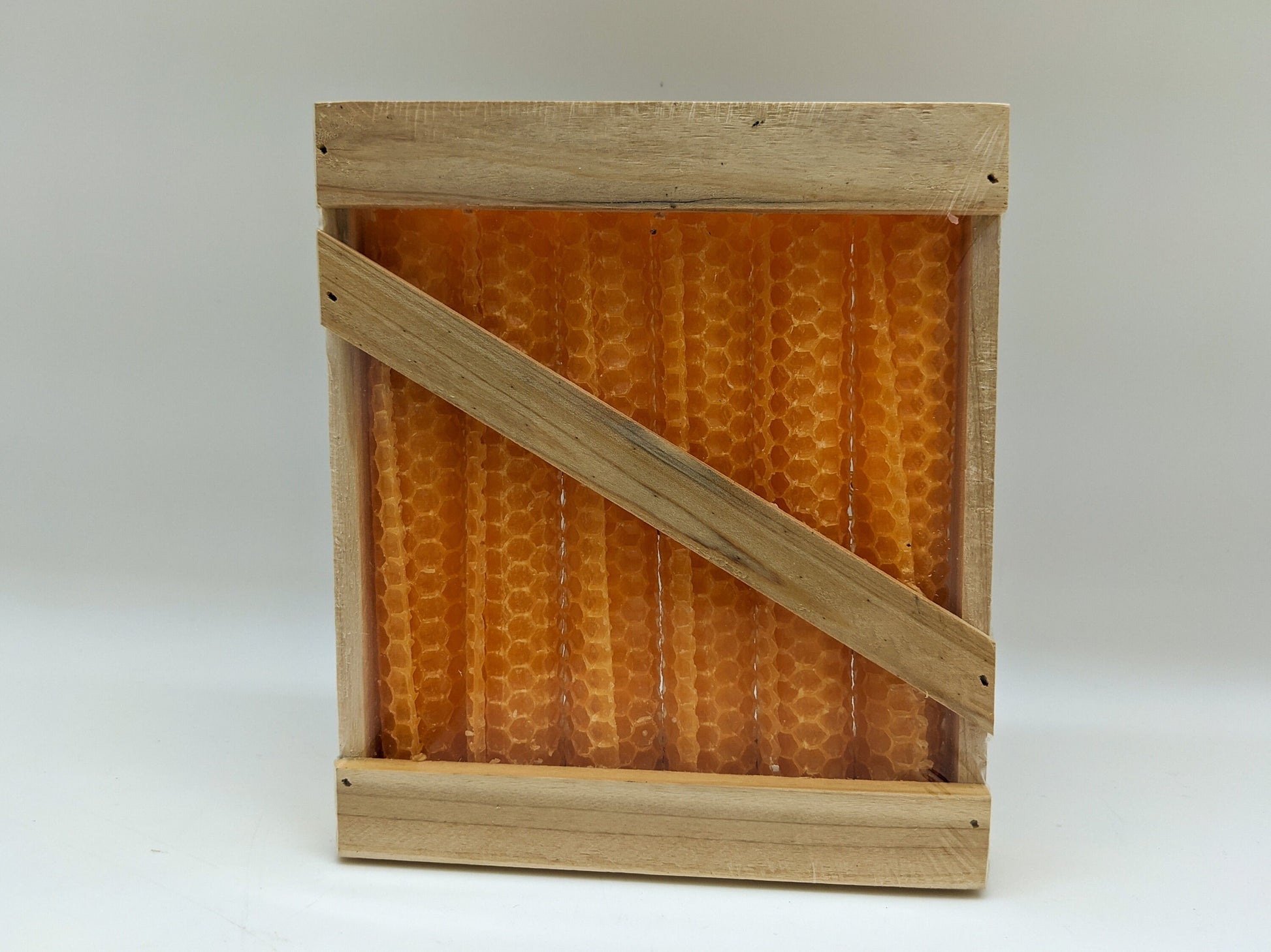 Natural Beeswax Taper Candles (6" set of 6) White/Yellow