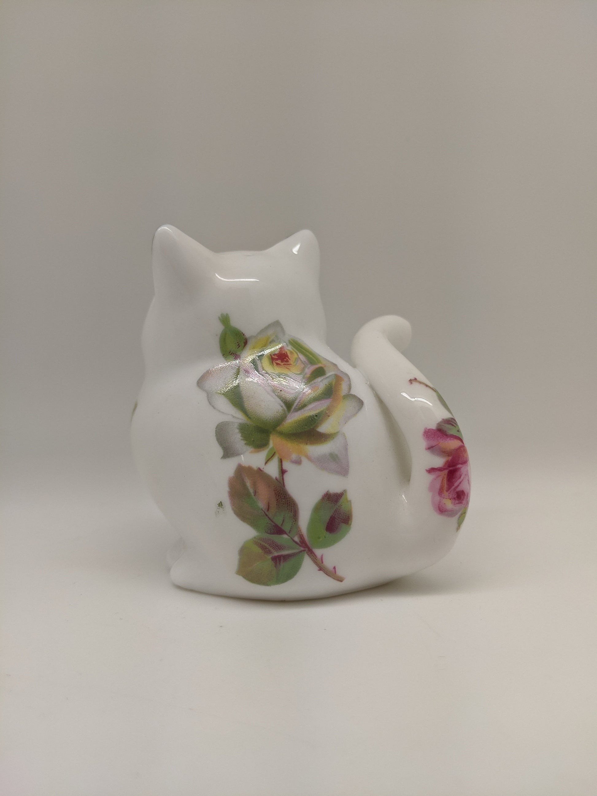 Cat Salt and Pepper Shakers
