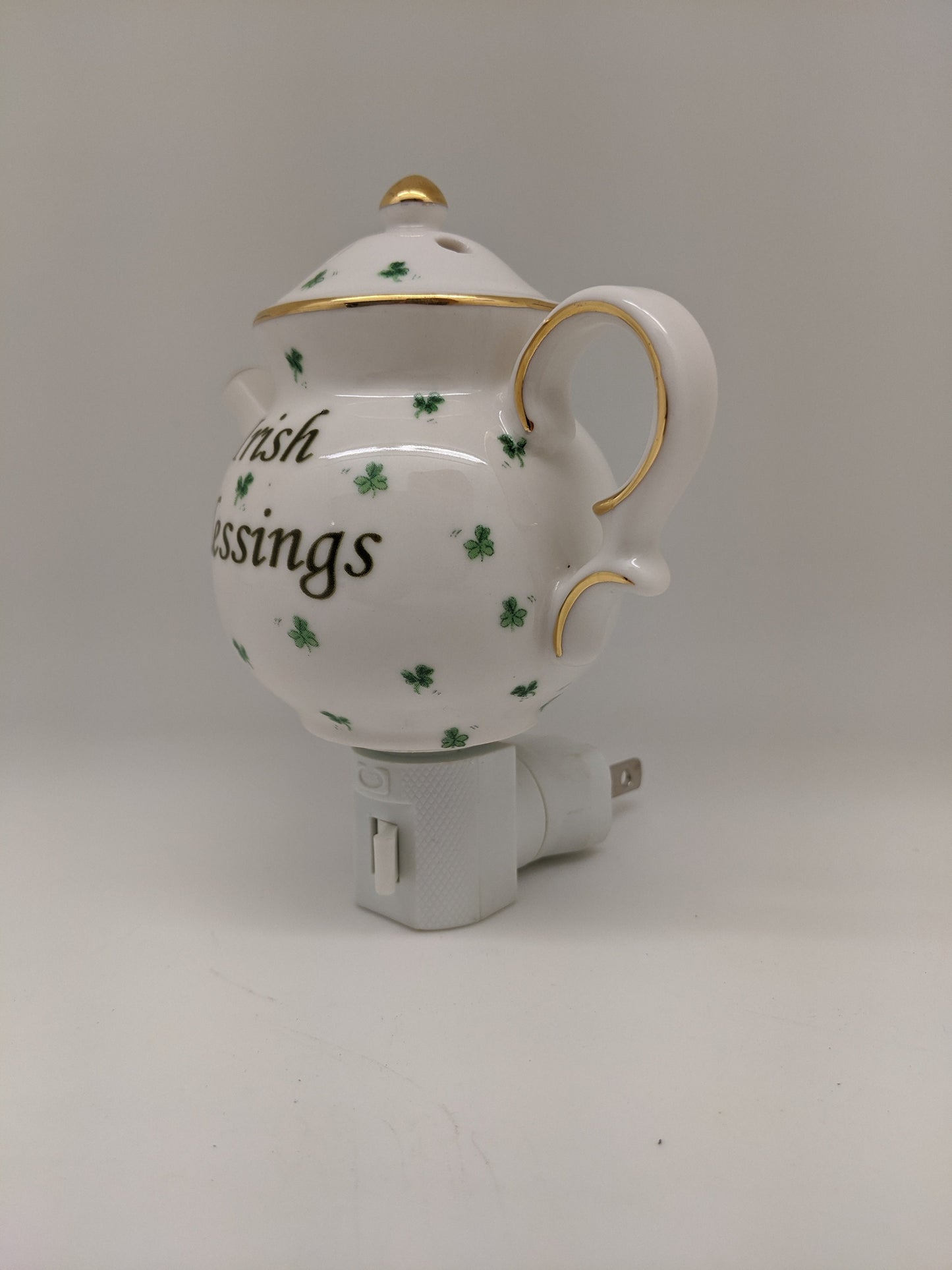 Irish Blessings Nightlight & Oil Burner/St Patrick's Nightlight