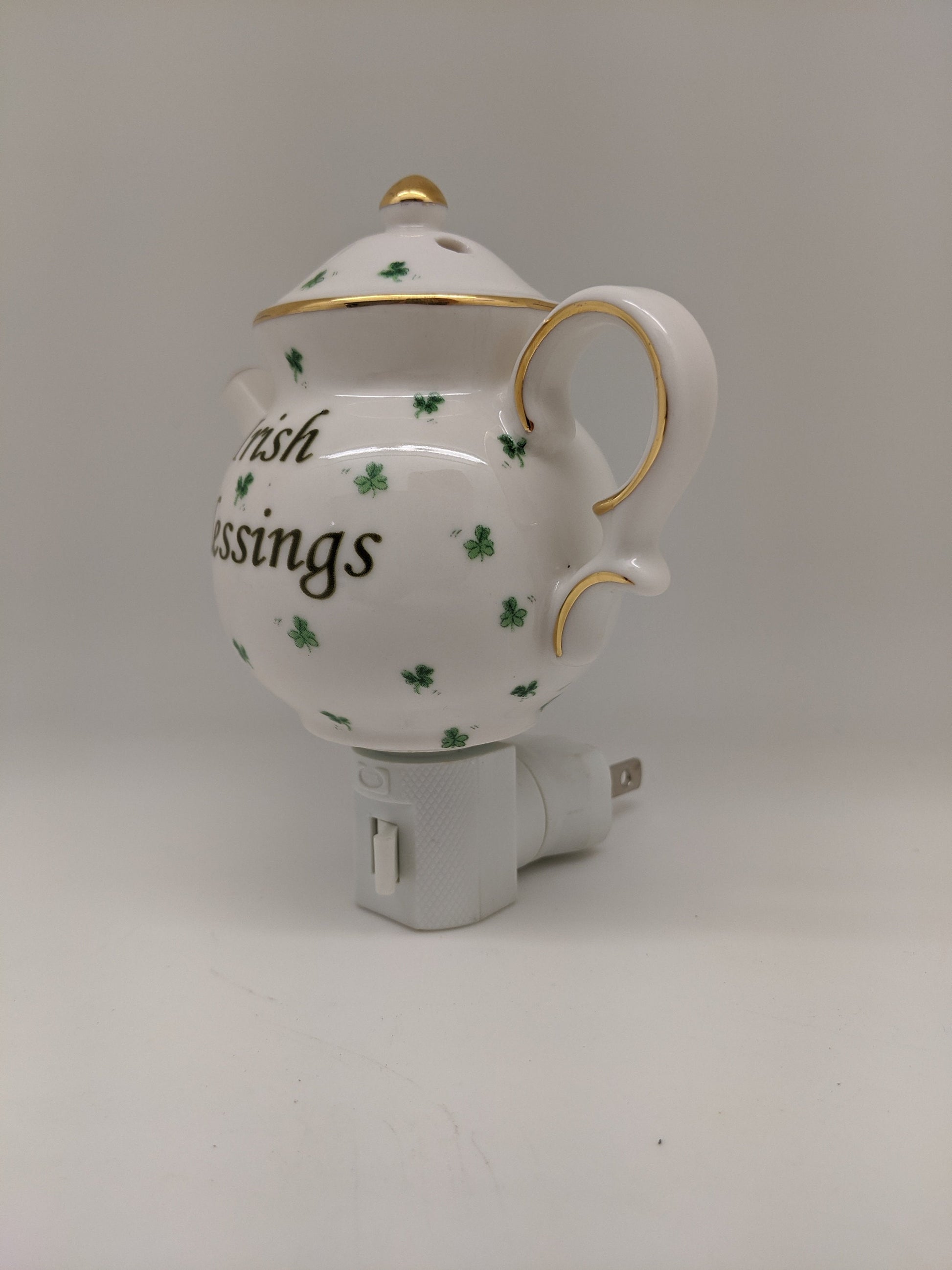 Irish Blessings Nightlight & Oil Burner/St Patrick's Nightlight