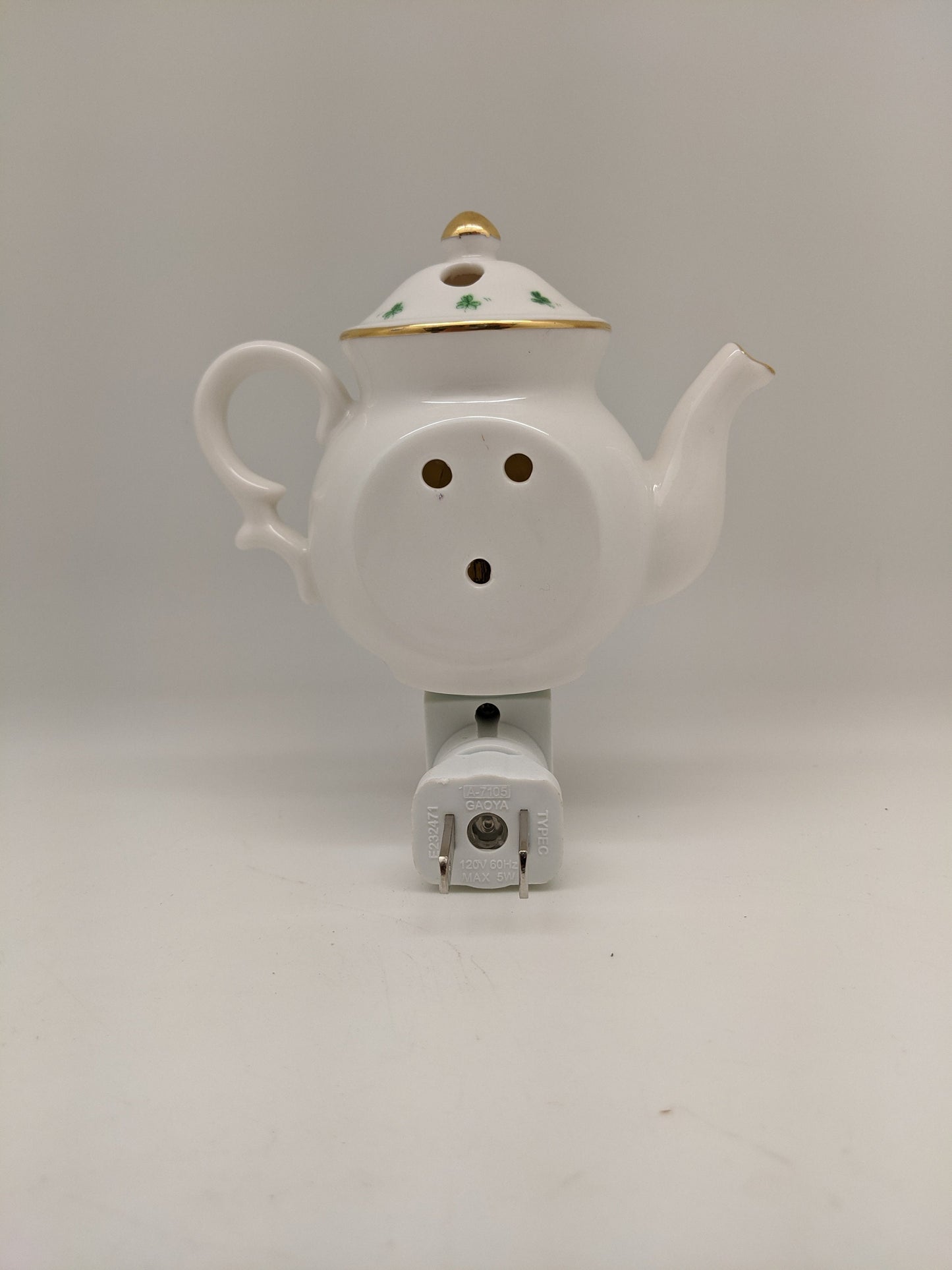 Irish Blessings Nightlight & Oil Burner/St Patrick's Nightlight