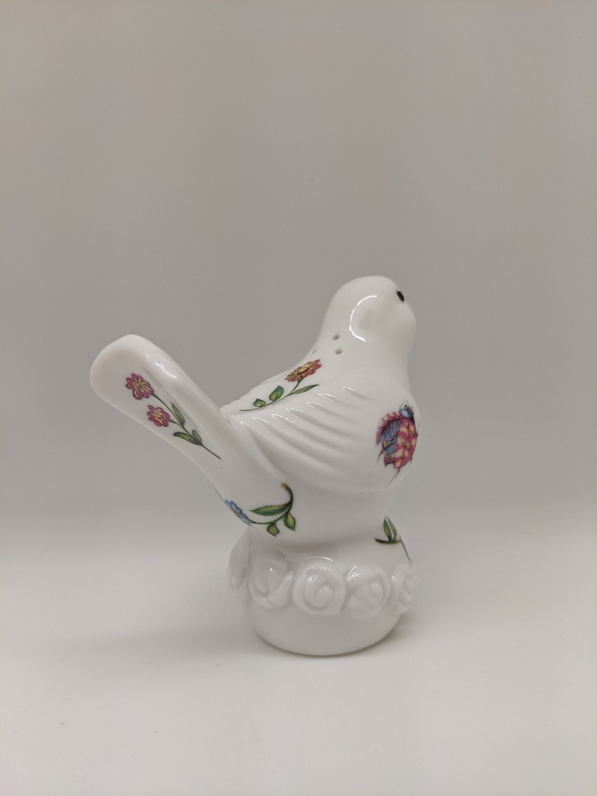 Cute Bird Salt and Pepper Shakers