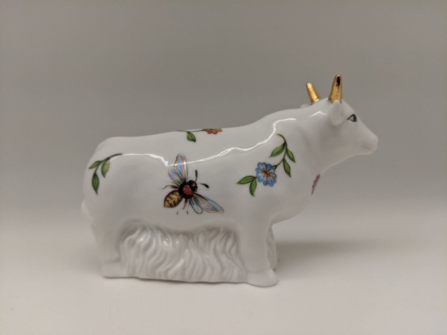 Cow Salt and Pepper Shakers