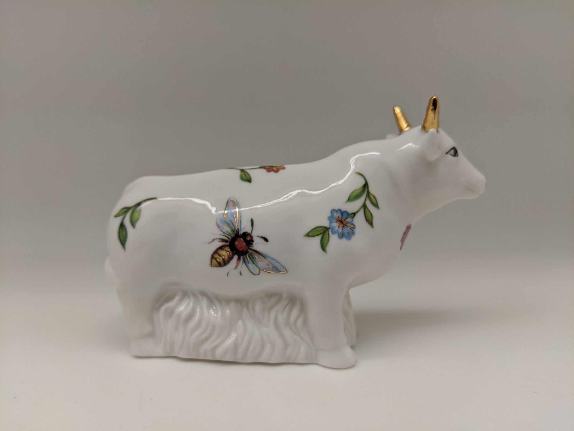 Cow Salt and Pepper Shakers