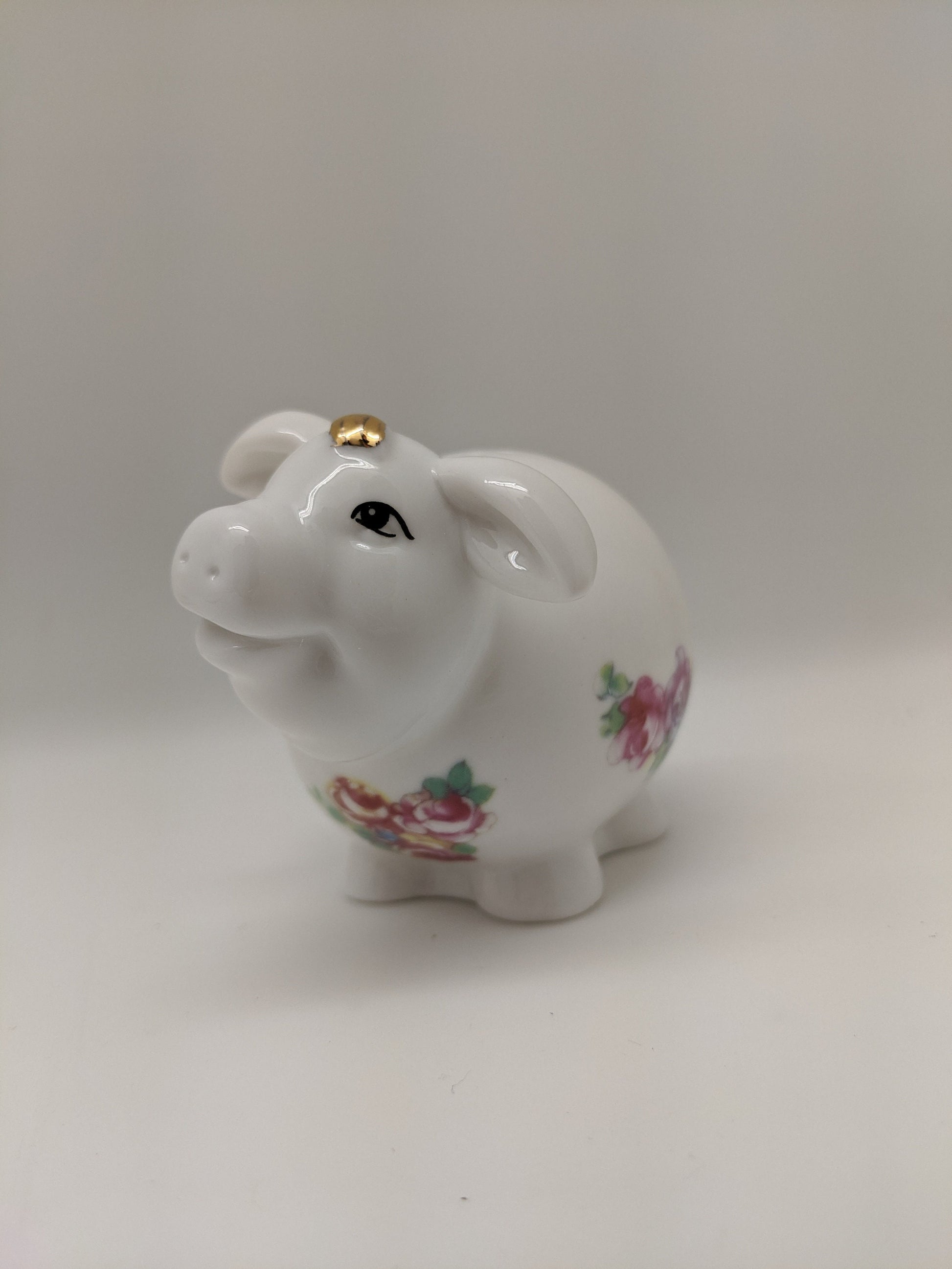 Cute Piggies Salt and Pepper Shakers