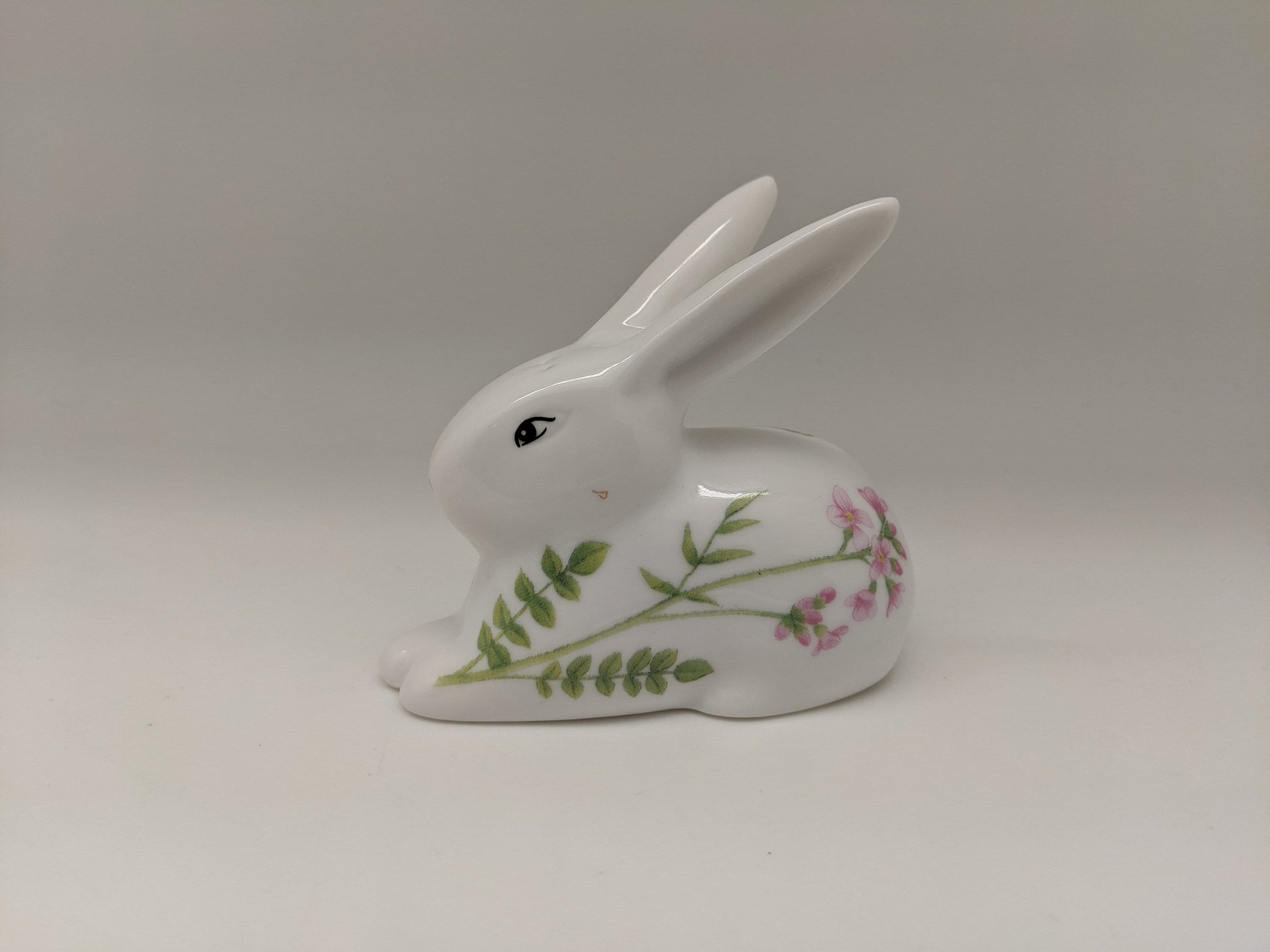 Cute Bunnies Salt and Pepper Shakers