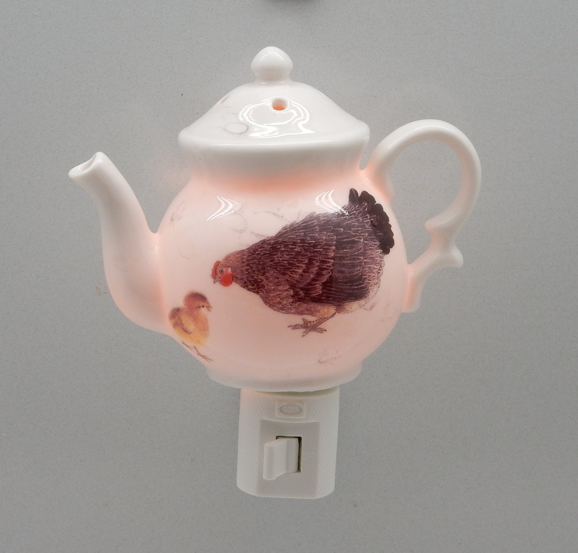 Minimalist Hen Teapot Nightlight