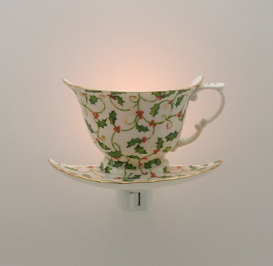 Holly Berry Teacup/teapot Night Light