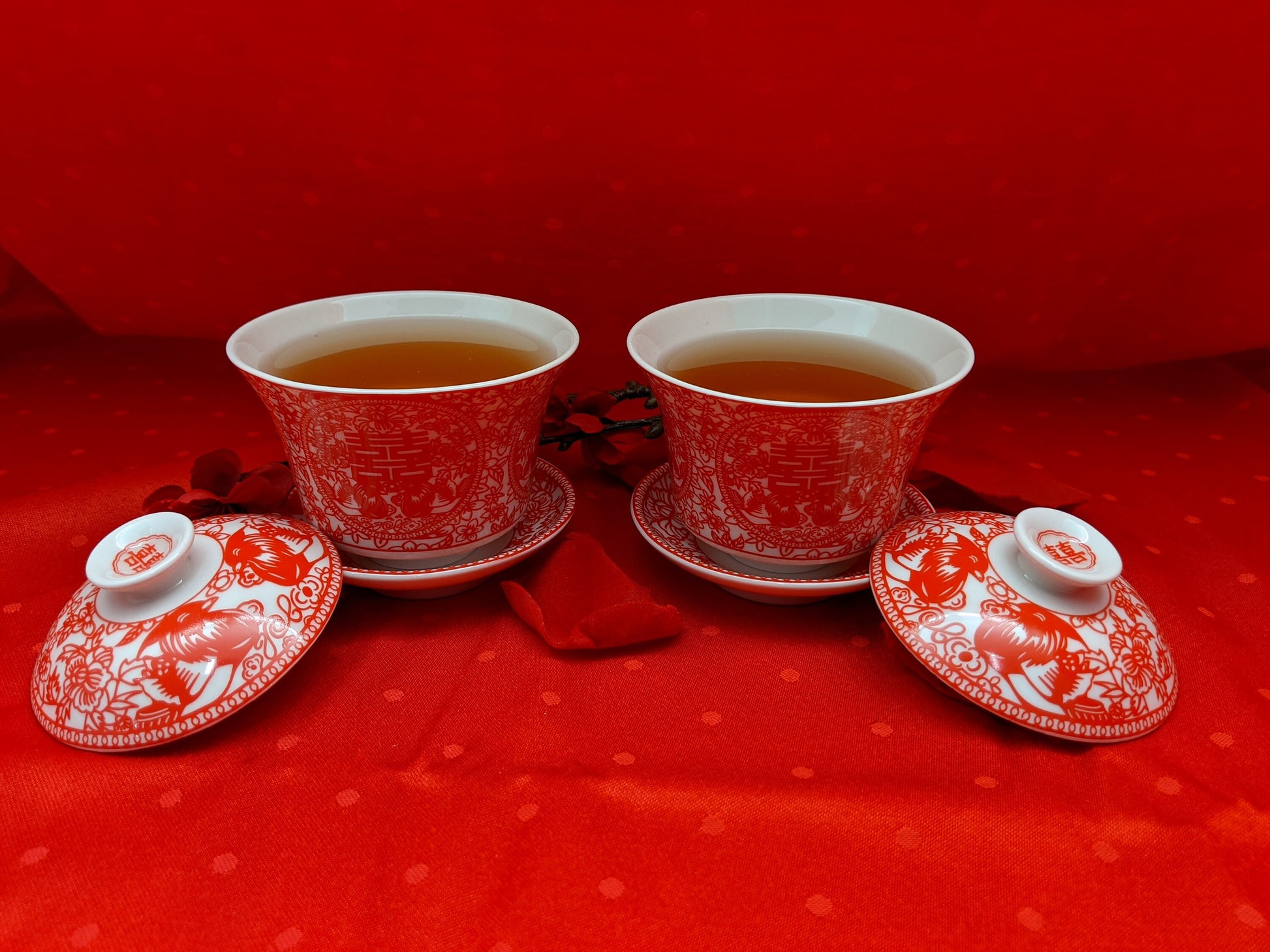 A set of 2/Double Happiness Covered Ceramic Tea Cups Gift Set Chinese wedding
