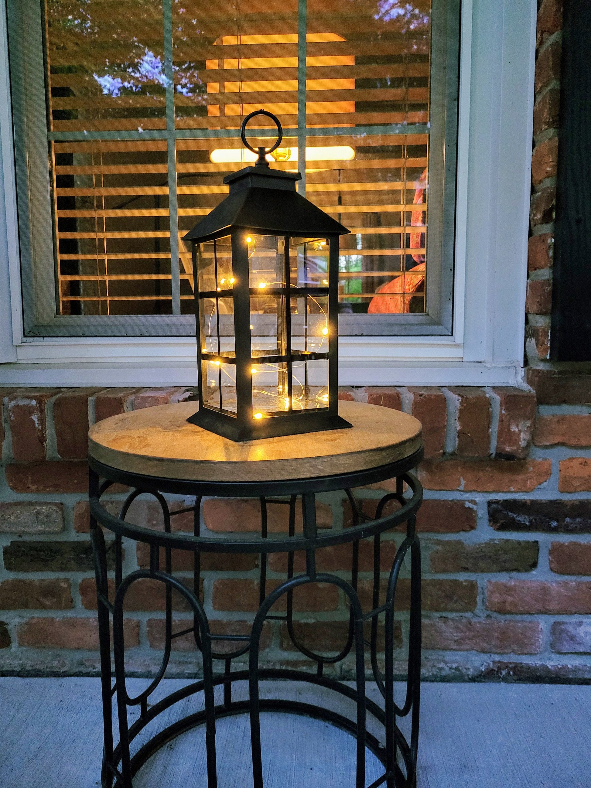 12'' Hanging lantern with fairy lights/multi colors