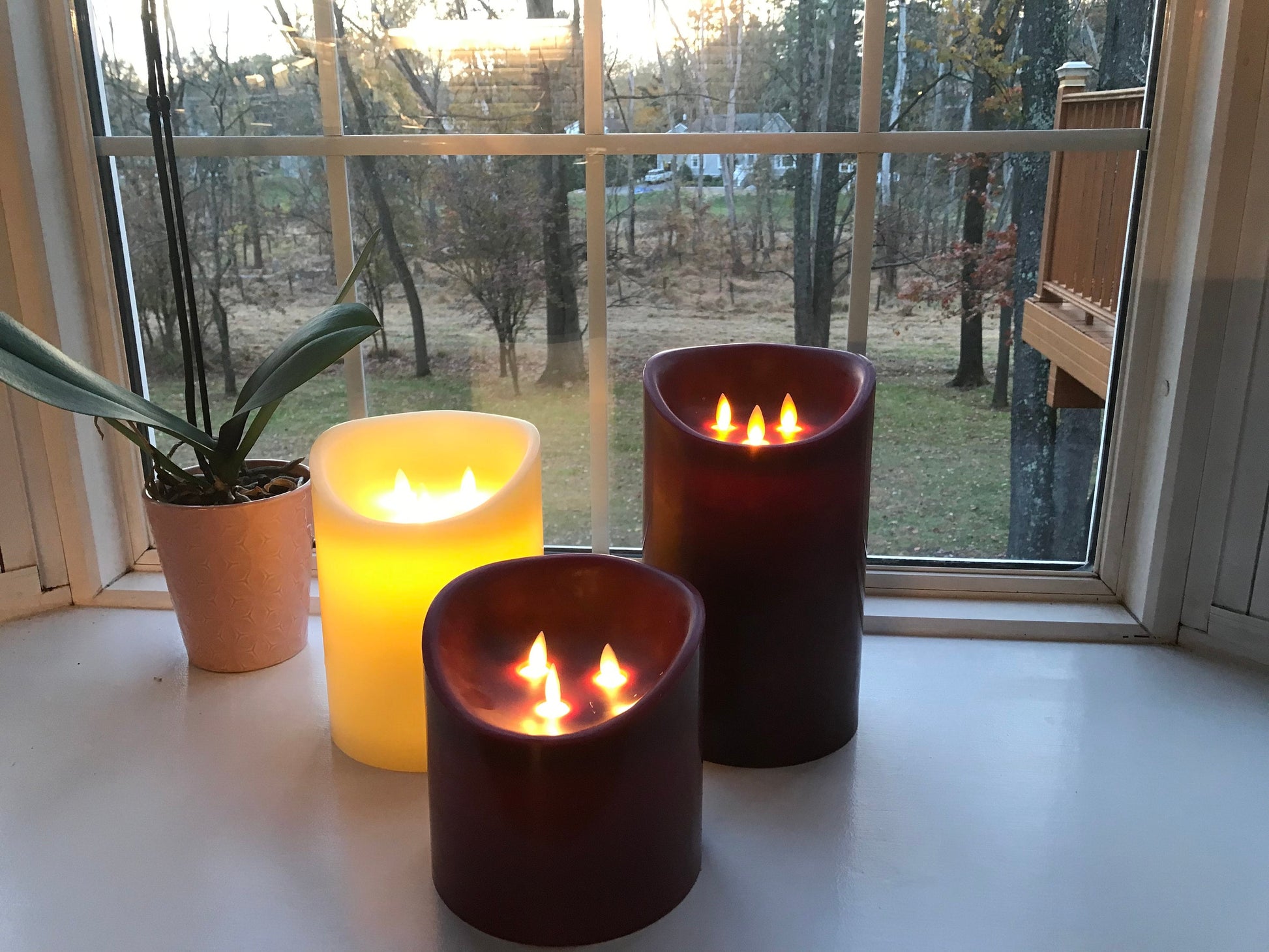 LED Candles with 3 Flickering Wicks (Cream and Mahogany)