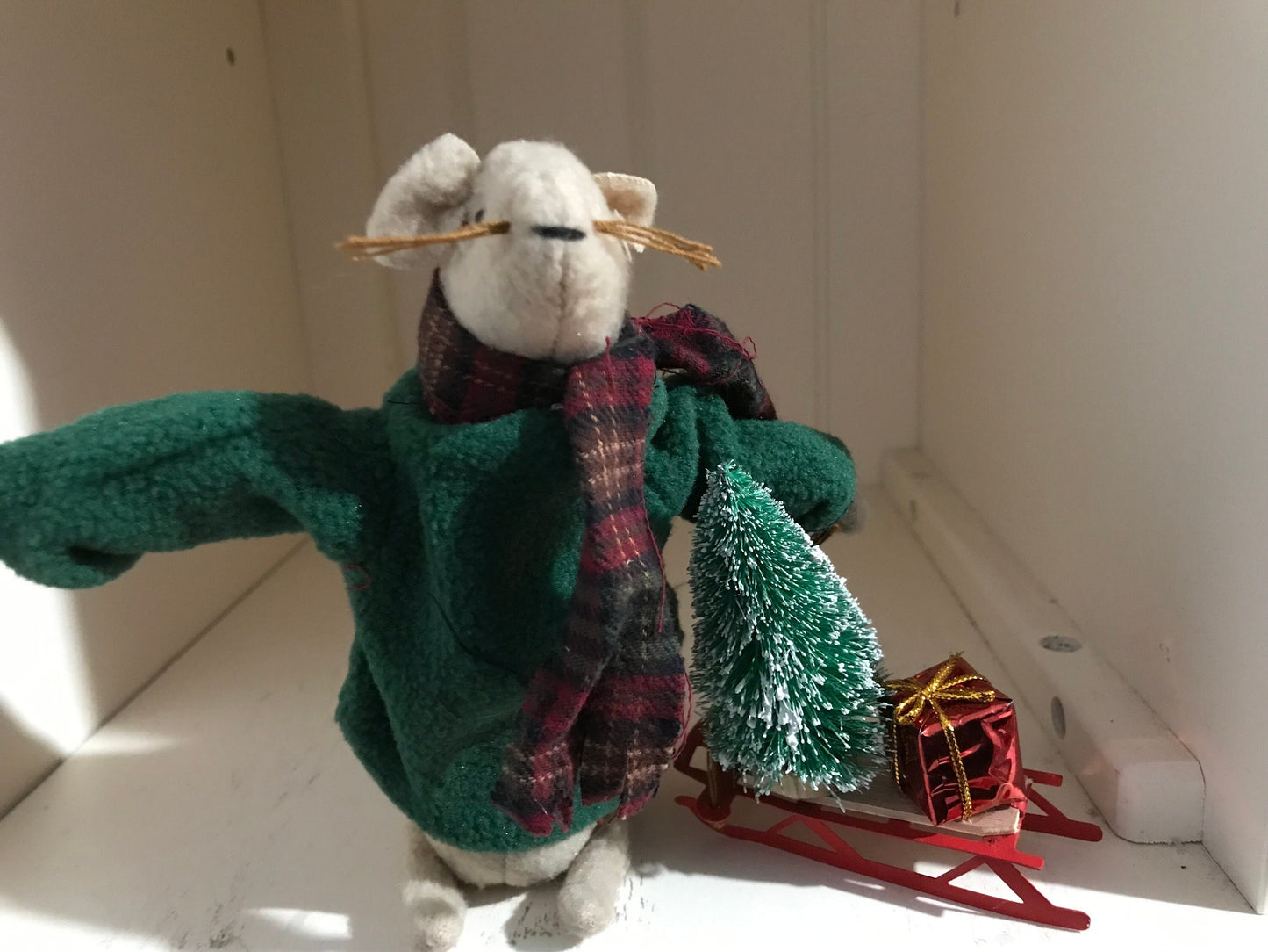 Holiday Mouse with Sled