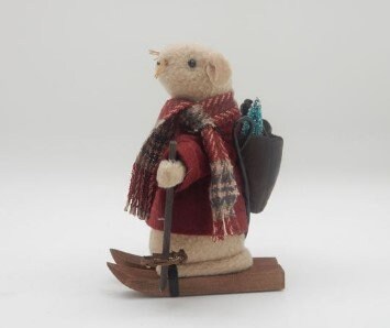 Cute Skiing Holiday Mouse