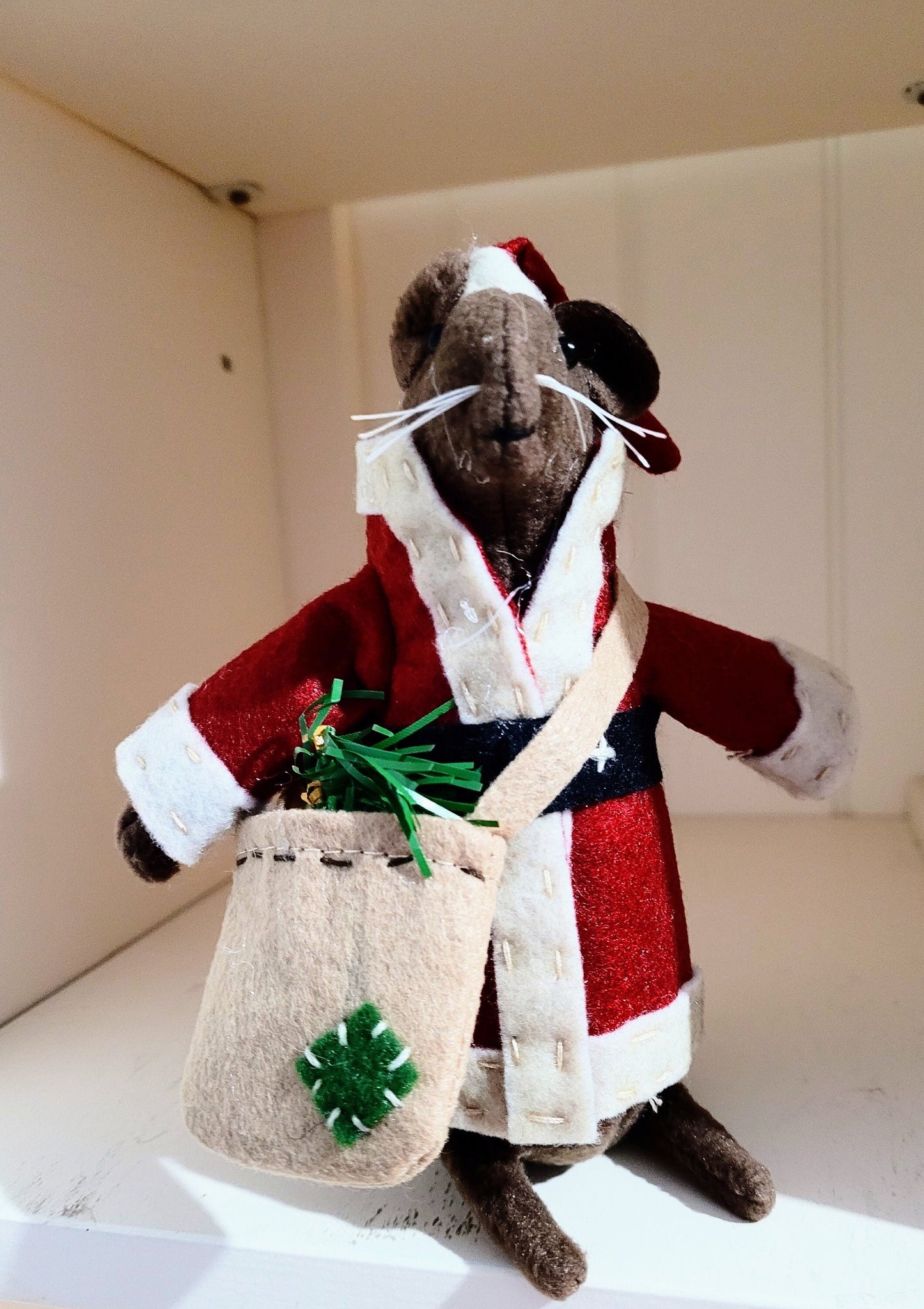 Santa Mouse