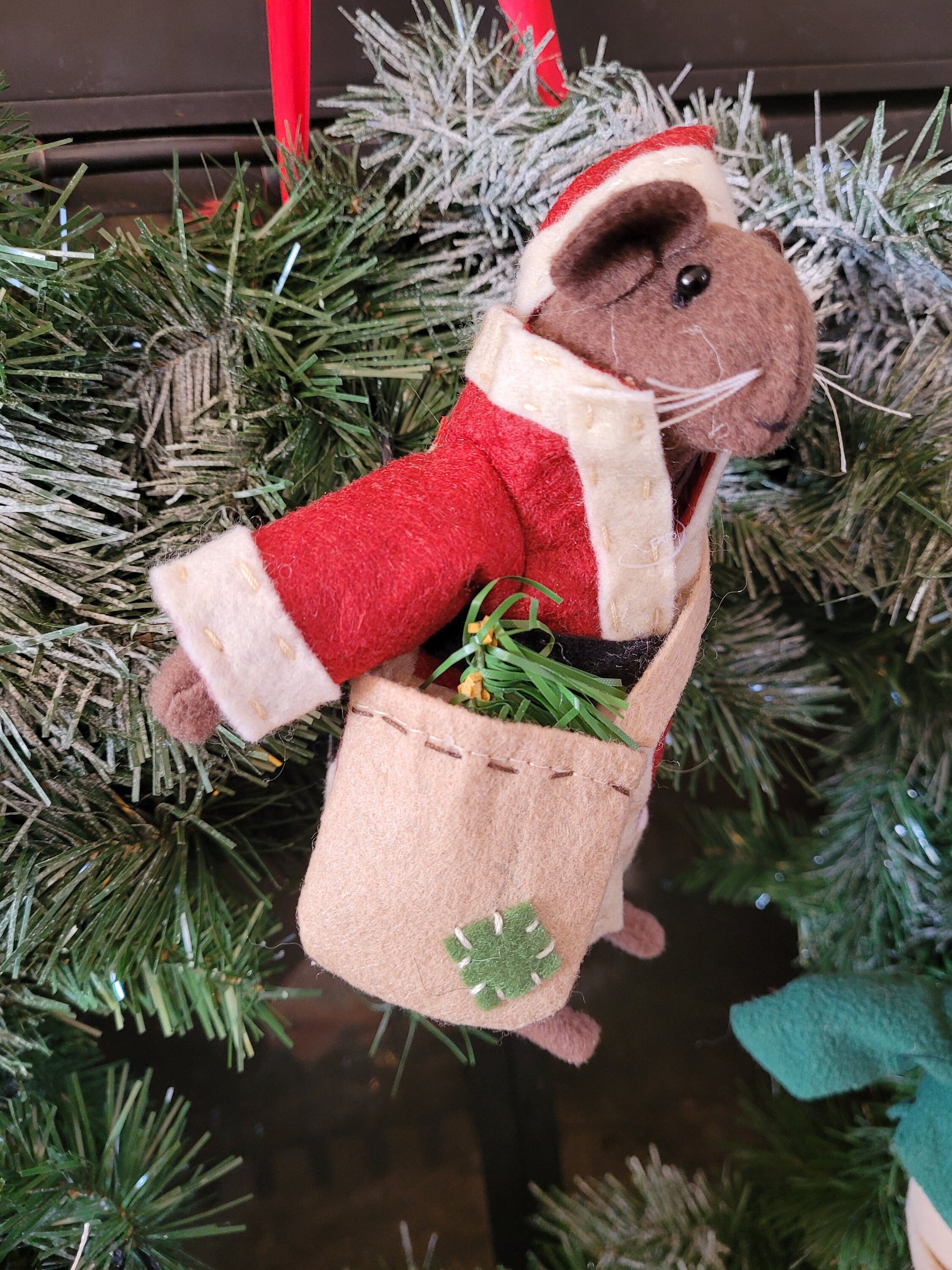 Santa Mouse