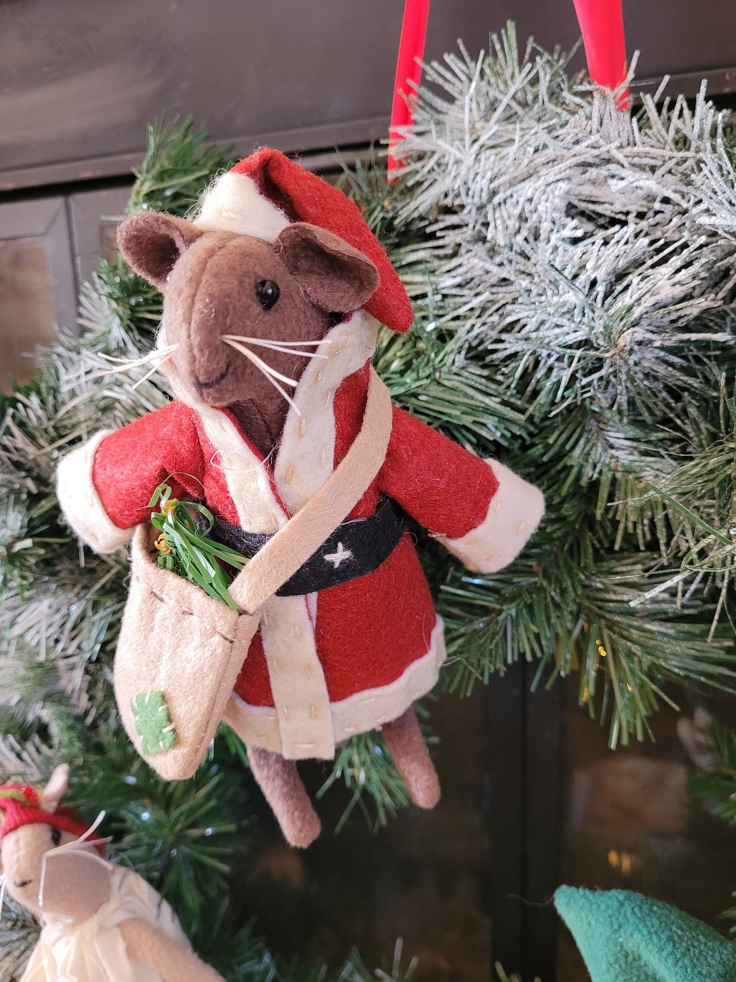 Santa Mouse