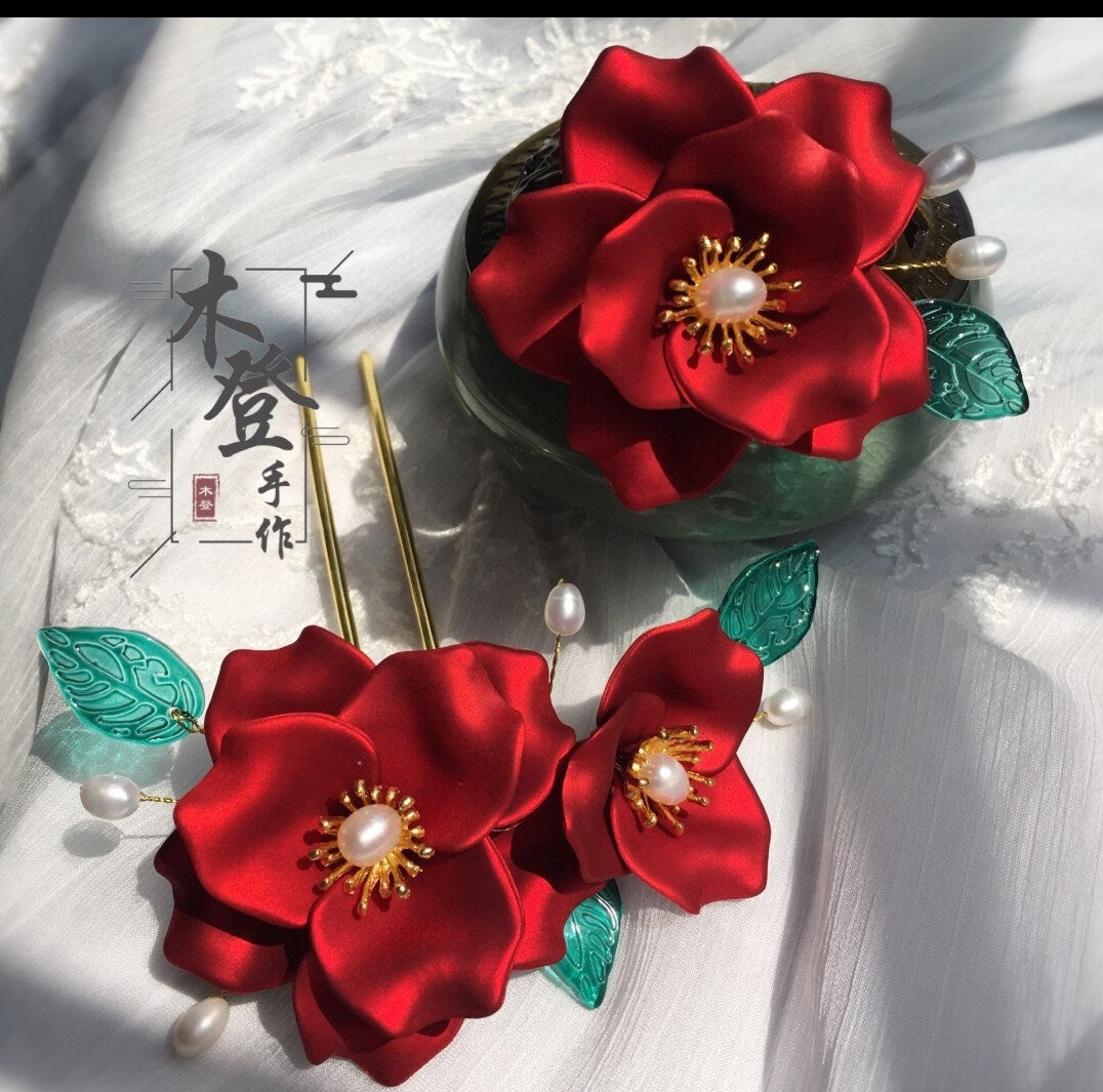 Bridal Red Roses Pearl With Green Leaves Wedding Hair Pin/Hair Accessory
