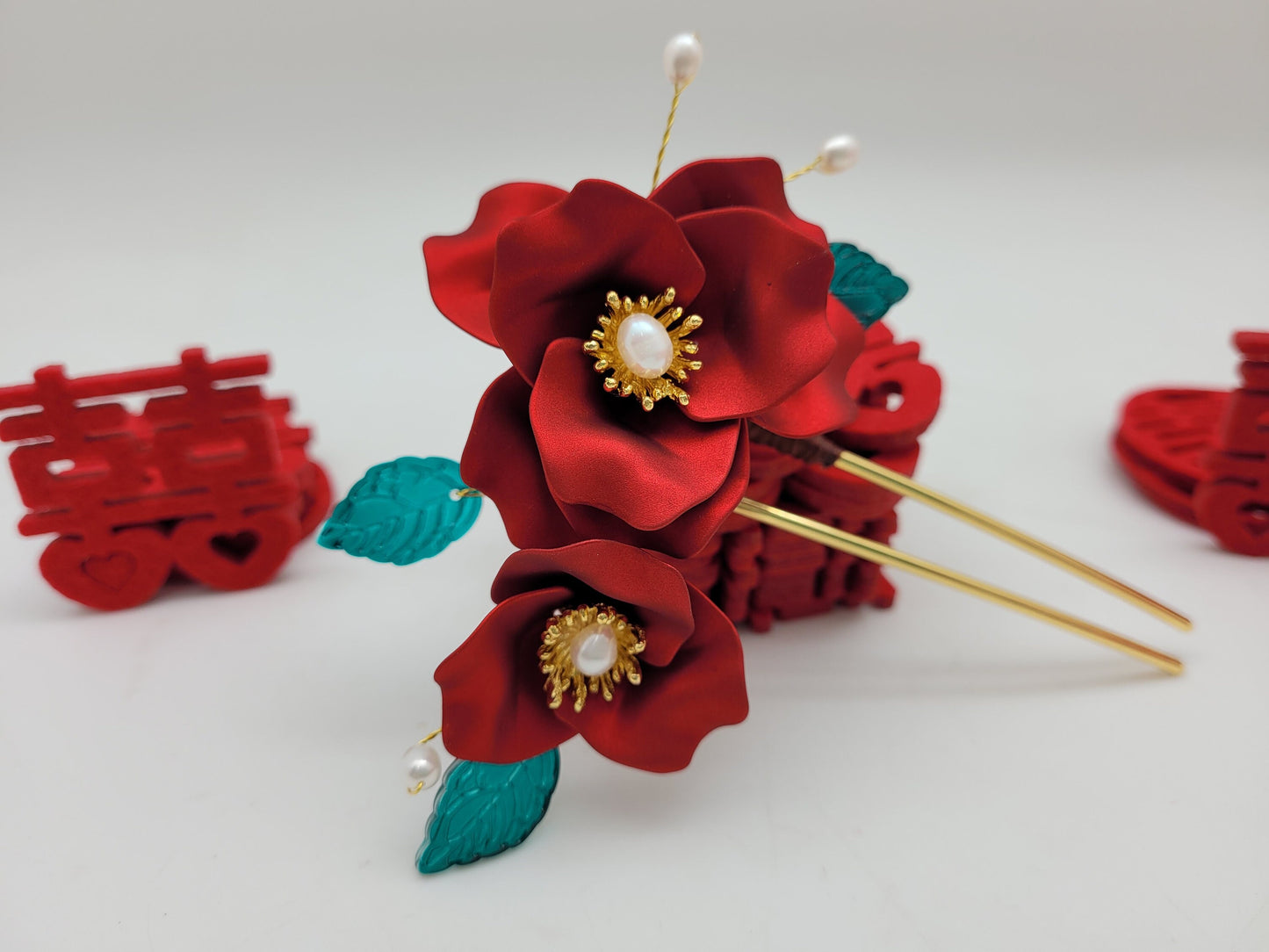 Bridal Red Roses Pearl With Green Leaves Wedding Hair Pin/Hair Accessory