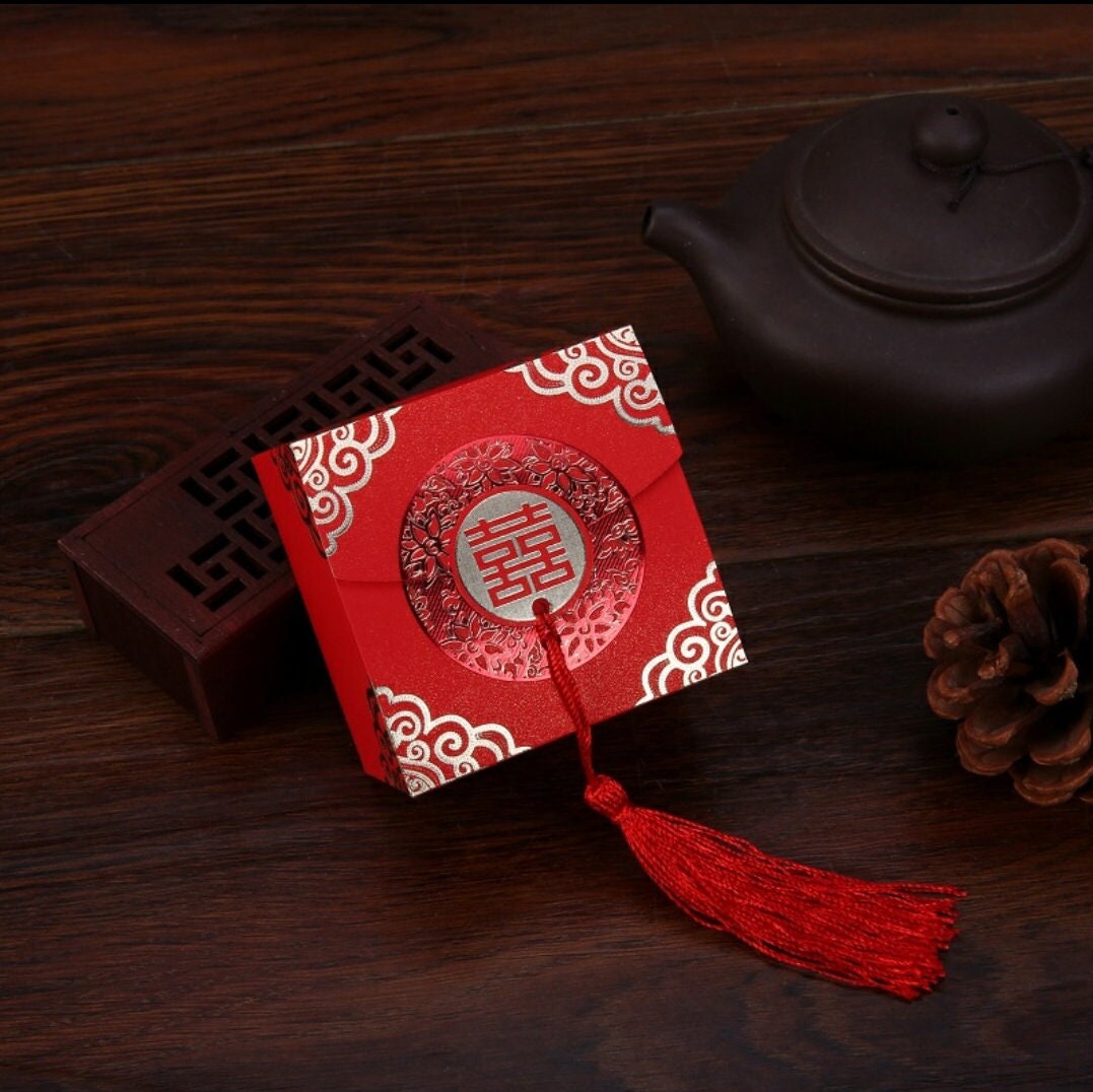 10pcs Double Happiness Traditional Red Wedding Favor Boxes with Tassel(S/M/L size)