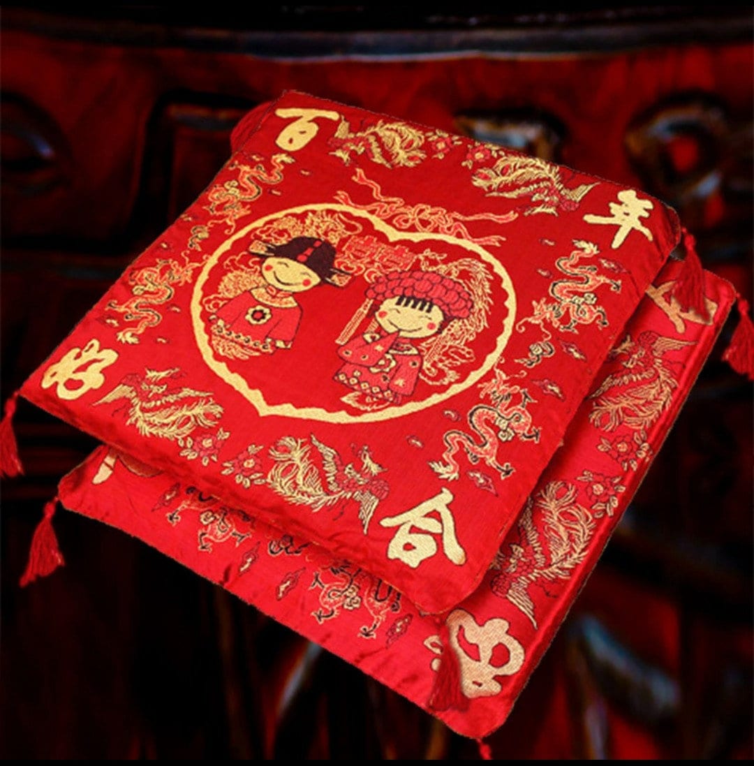 Double Sided Cartoon Bride and Groom Happiness kneeling Pad/Cushions For Wedding/Tea Ceremony(Set of 2)