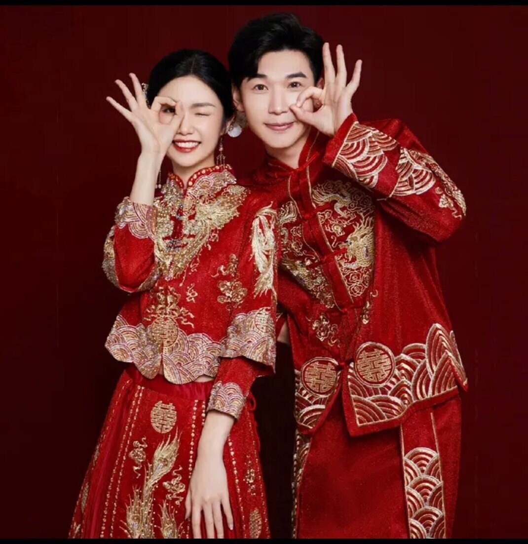 Traditional Dragon And Phoenix Wedding Groom And Bride Outfits