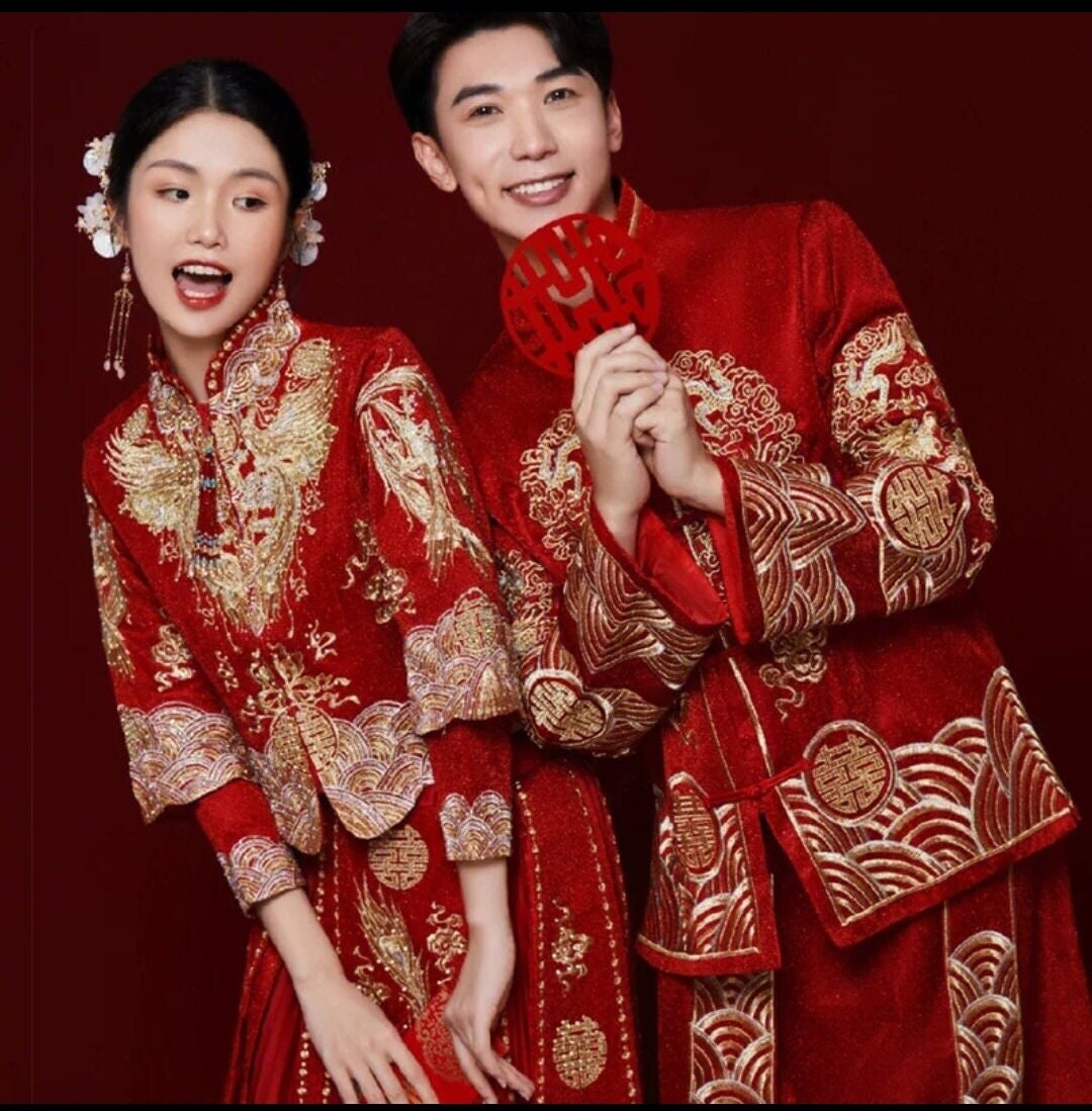 Traditional Dragon And Phoenix Wedding Groom And Bride Outfits