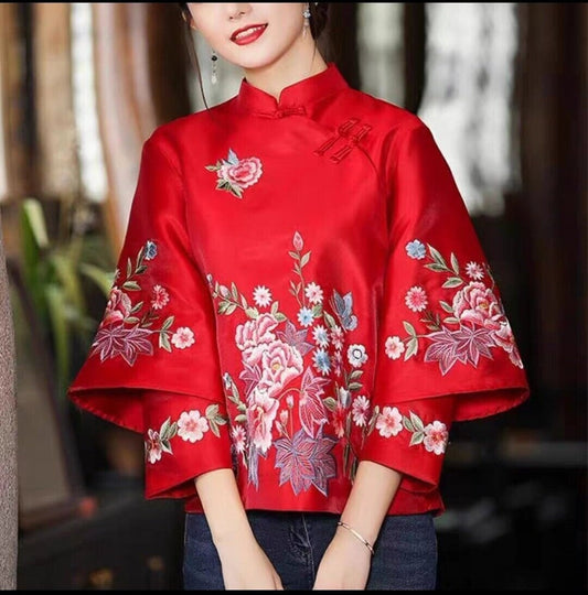Chinese Traditional Qipao Cheongsam Top Floral Embroidery Shirt