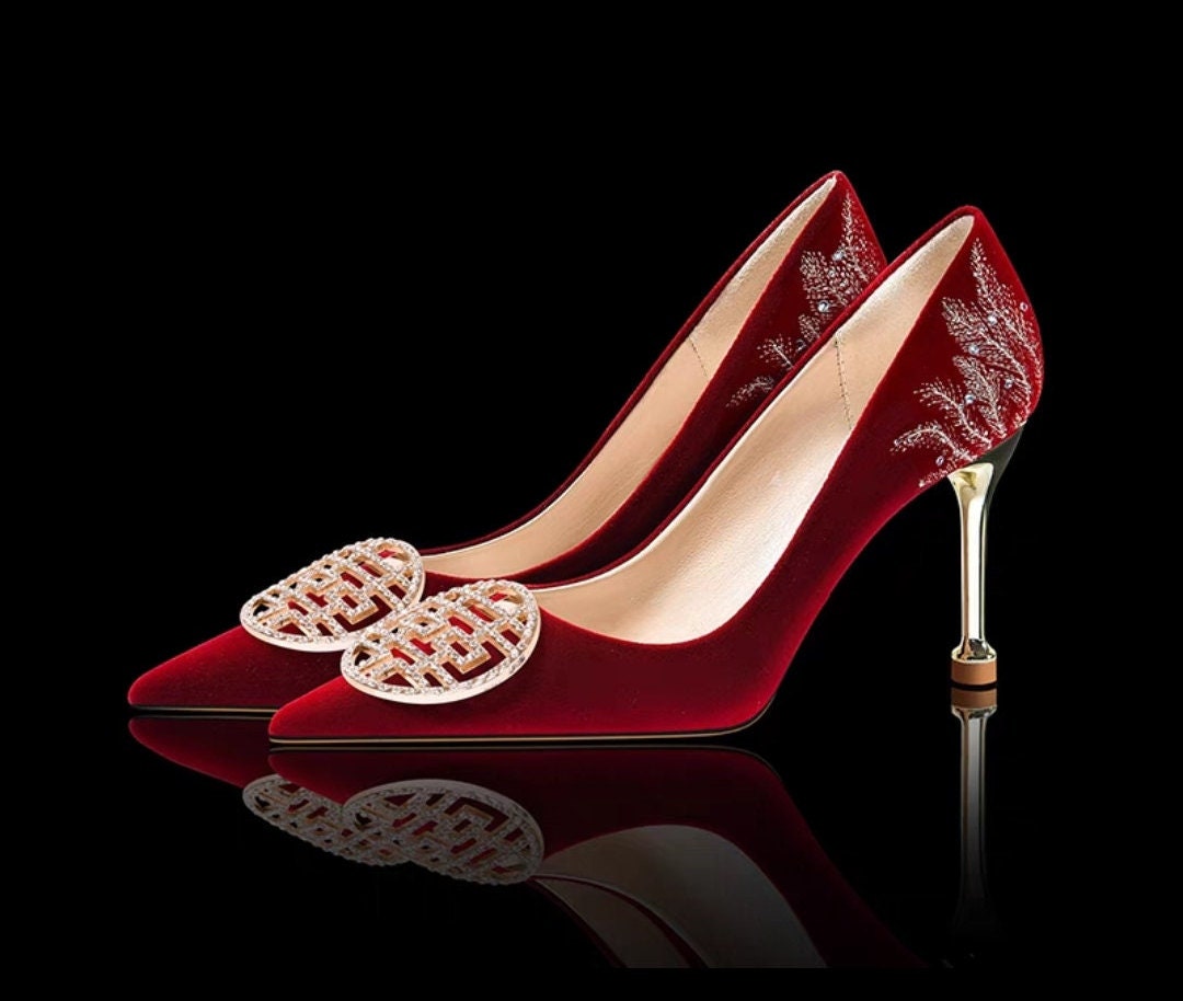 Traditional wedding bridal shoes/tea ceremony shoes