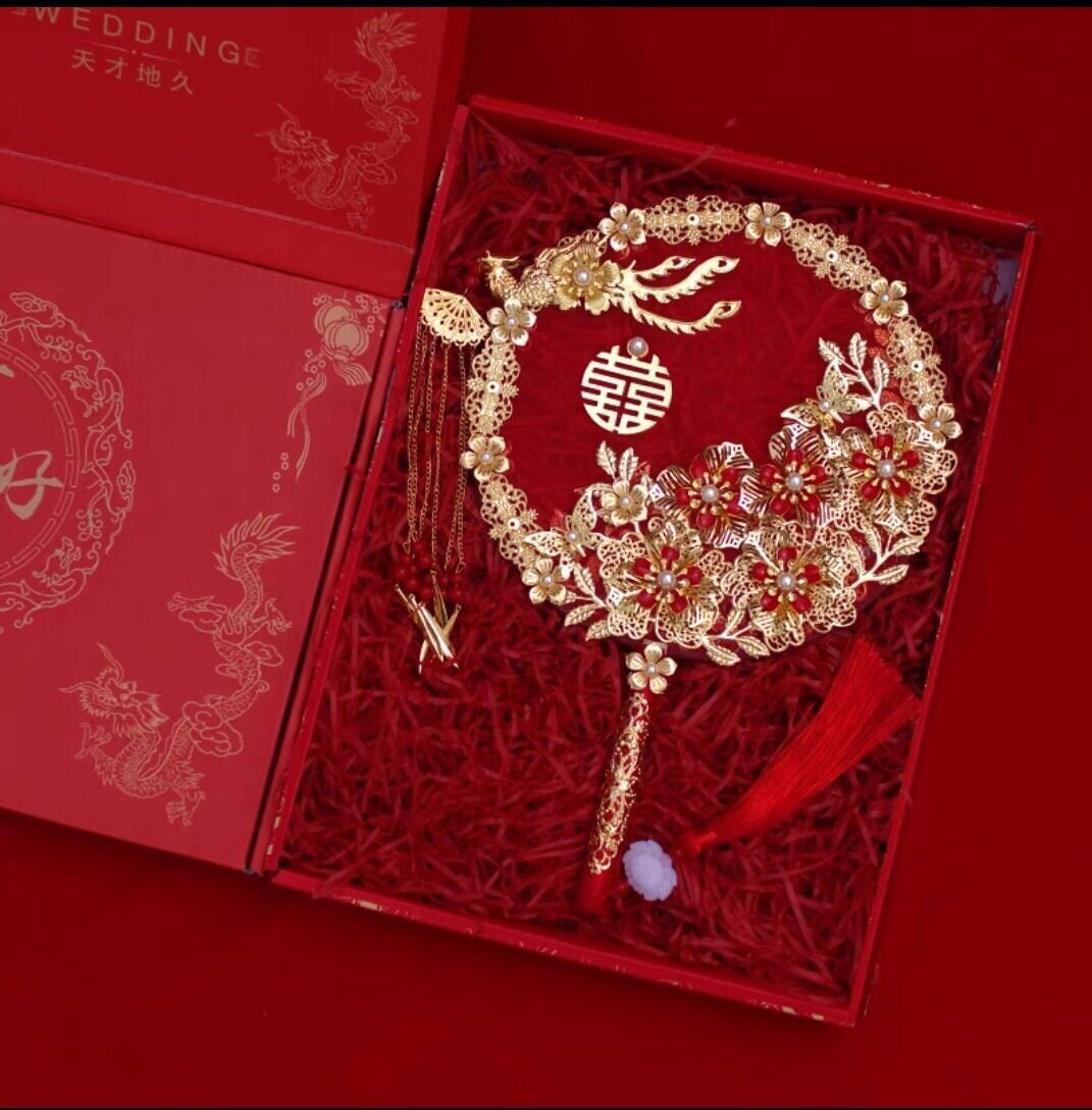 Oriental wedding double happiness floral fan with stand