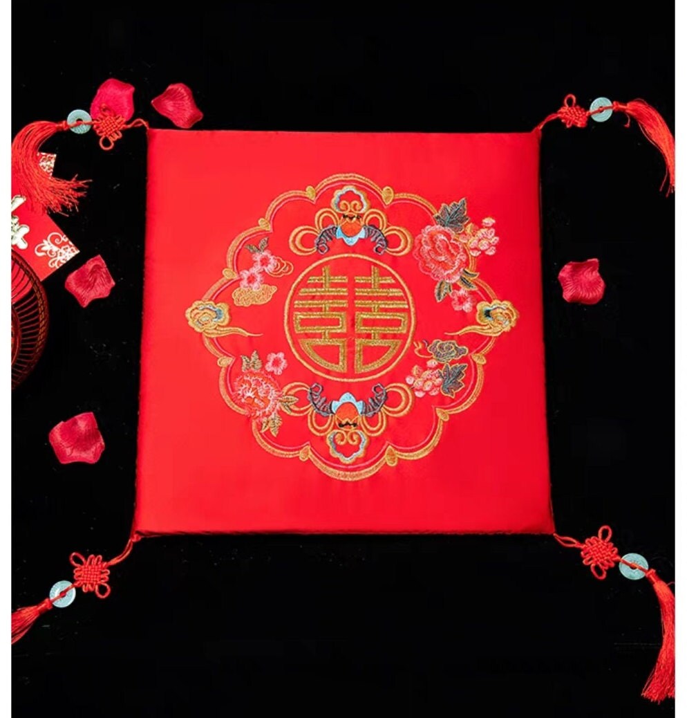 Oriental wedding double happiness kneeling pad with tassels for tea ceremony/cushions/fu kneeling pad/a pair